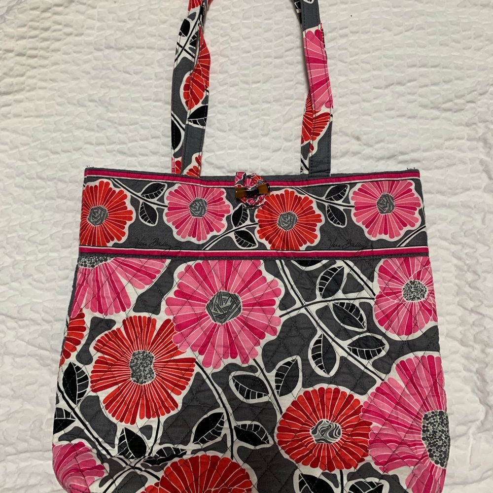 Vera Bradley Toggle tote